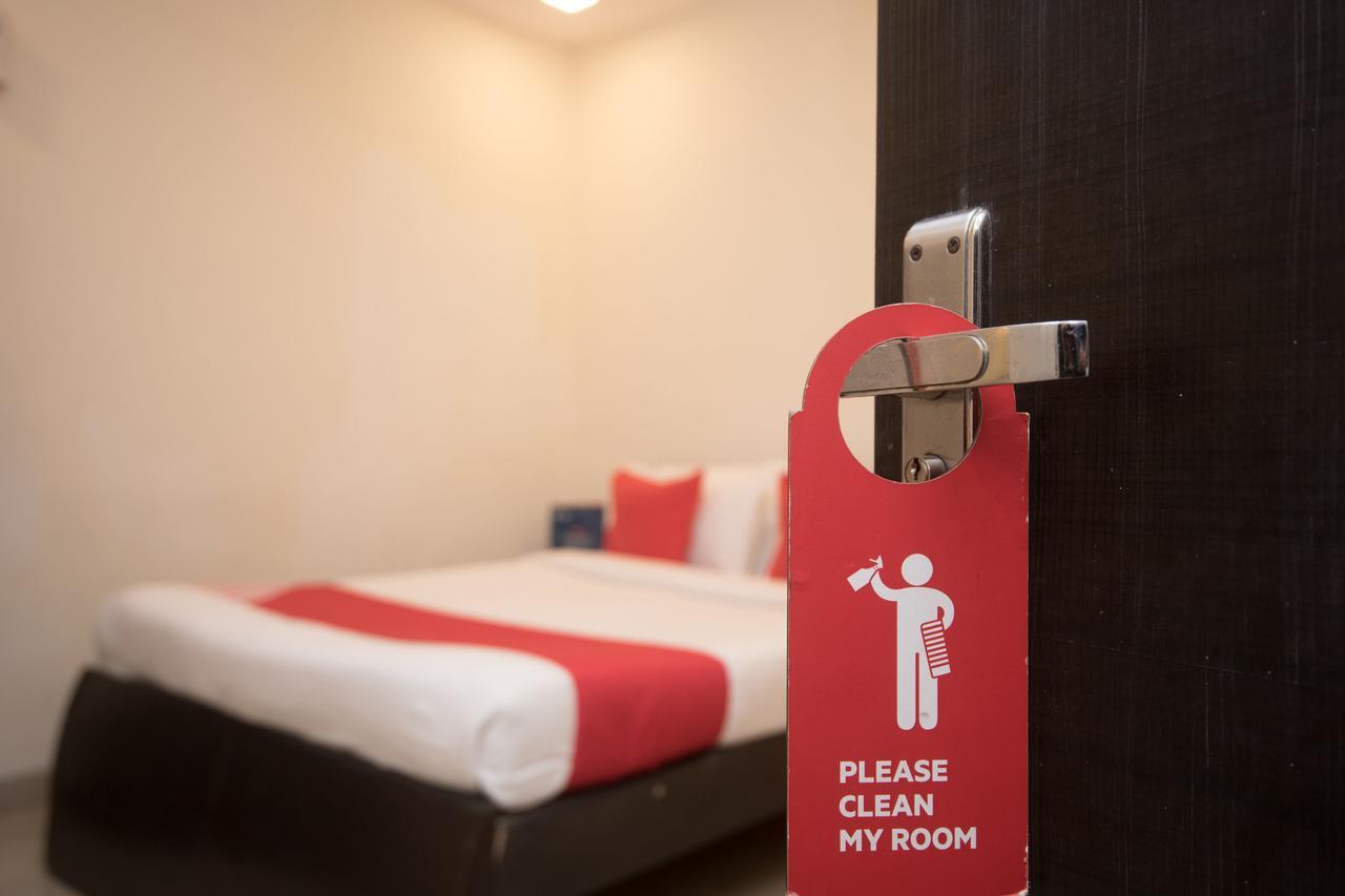 Oyo 10103 Hotel Aviva Mumbai Exterior photo